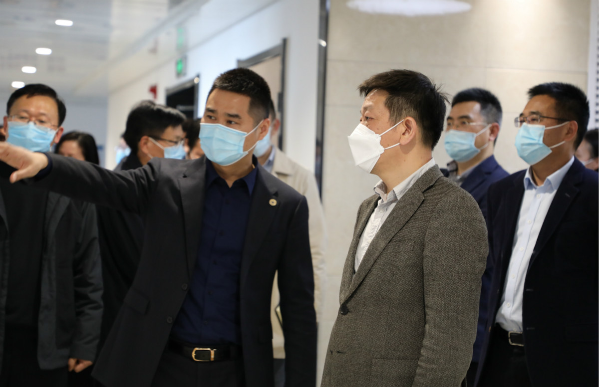 调研照片1官网.jpg